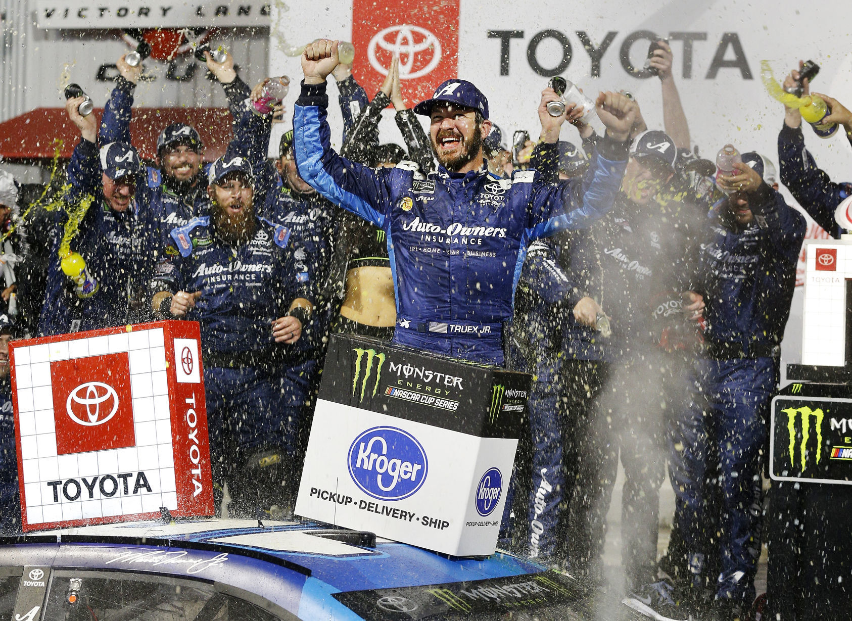 20190414_SPO_NASCAR_JW17